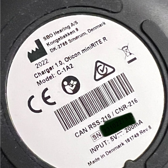 2 Rx Oticon RIC OPN S 2 RIC Silver Hearing Aids with docking station - Picture 6 of 8